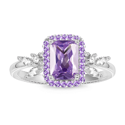 Anillo de Hoja de Diamante de Amatista Cortada en Cuadrado